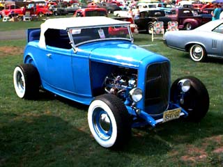 <1932 Ford hiboy>