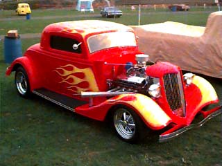 <1934 Ford coupre hotrod>
