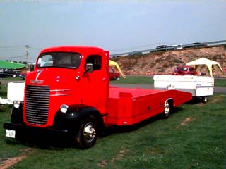 <1940 Dodge ramp truck pugnose coe cab over engine>>